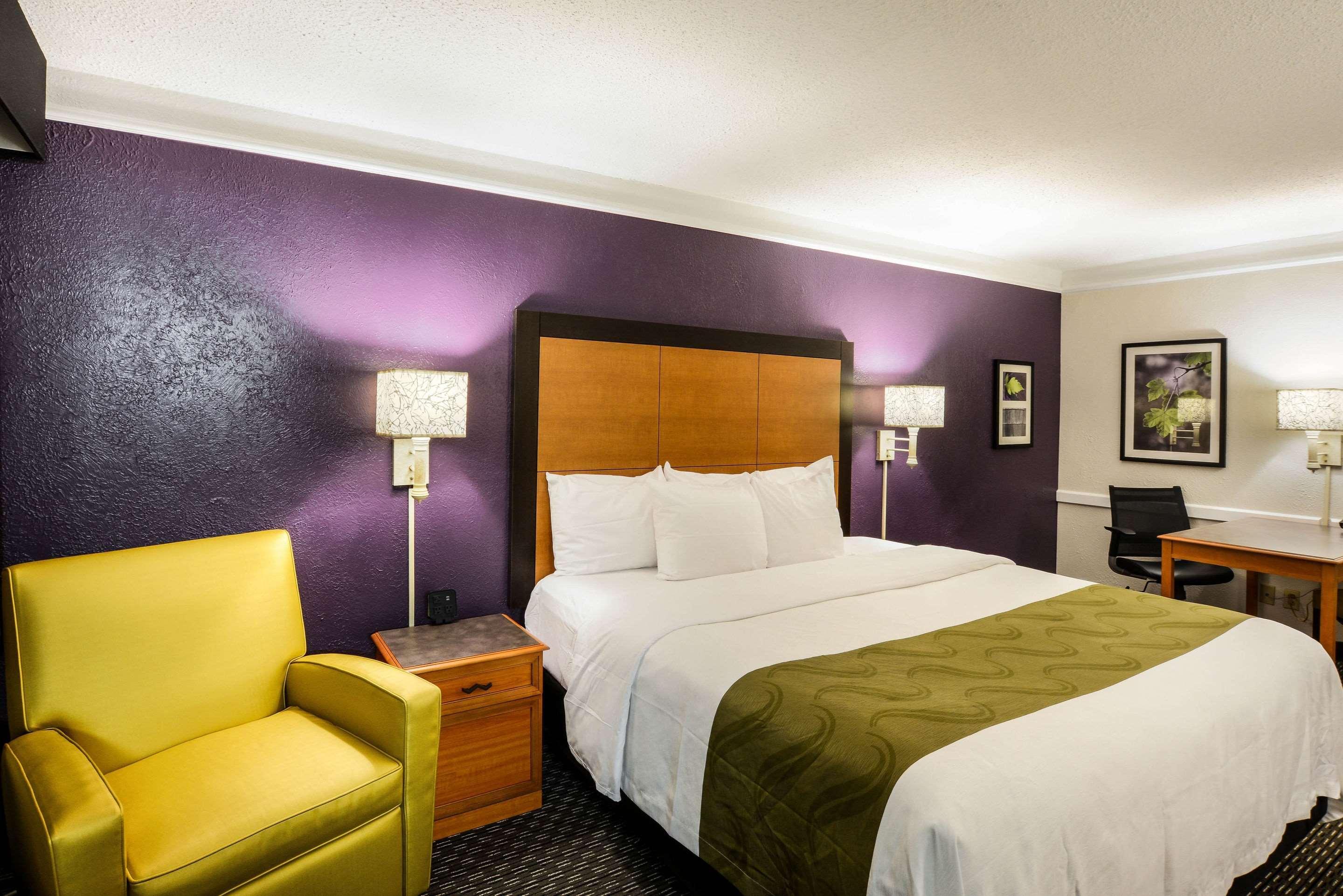 Quality Inn & Suites North Charleston - Ashley Phosphate Kültér fotó